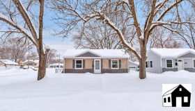 1356 Jersey Avenue S, Saint Louis Park, MN 55426