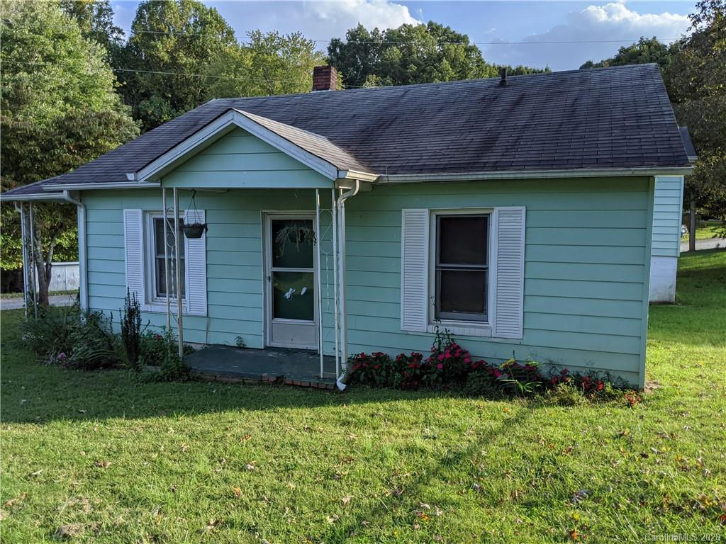 206 & 206.5 Shady Rest Road, NC 28655 is now new to the