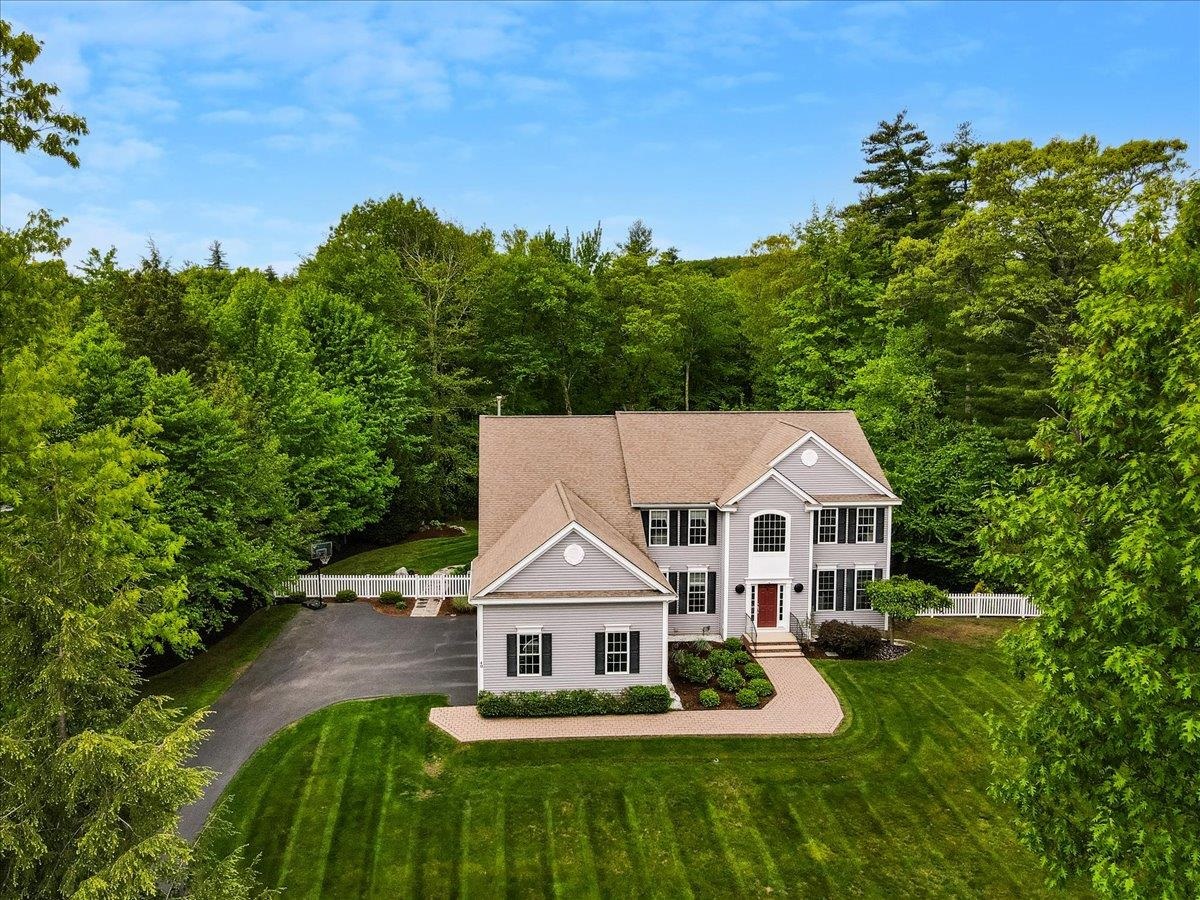 40 Pondfield Road, Bedford, NH 03110 Regarding Real Estate LLC