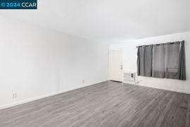 Real estate listing preview #6