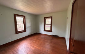 Real estate listing preview #56