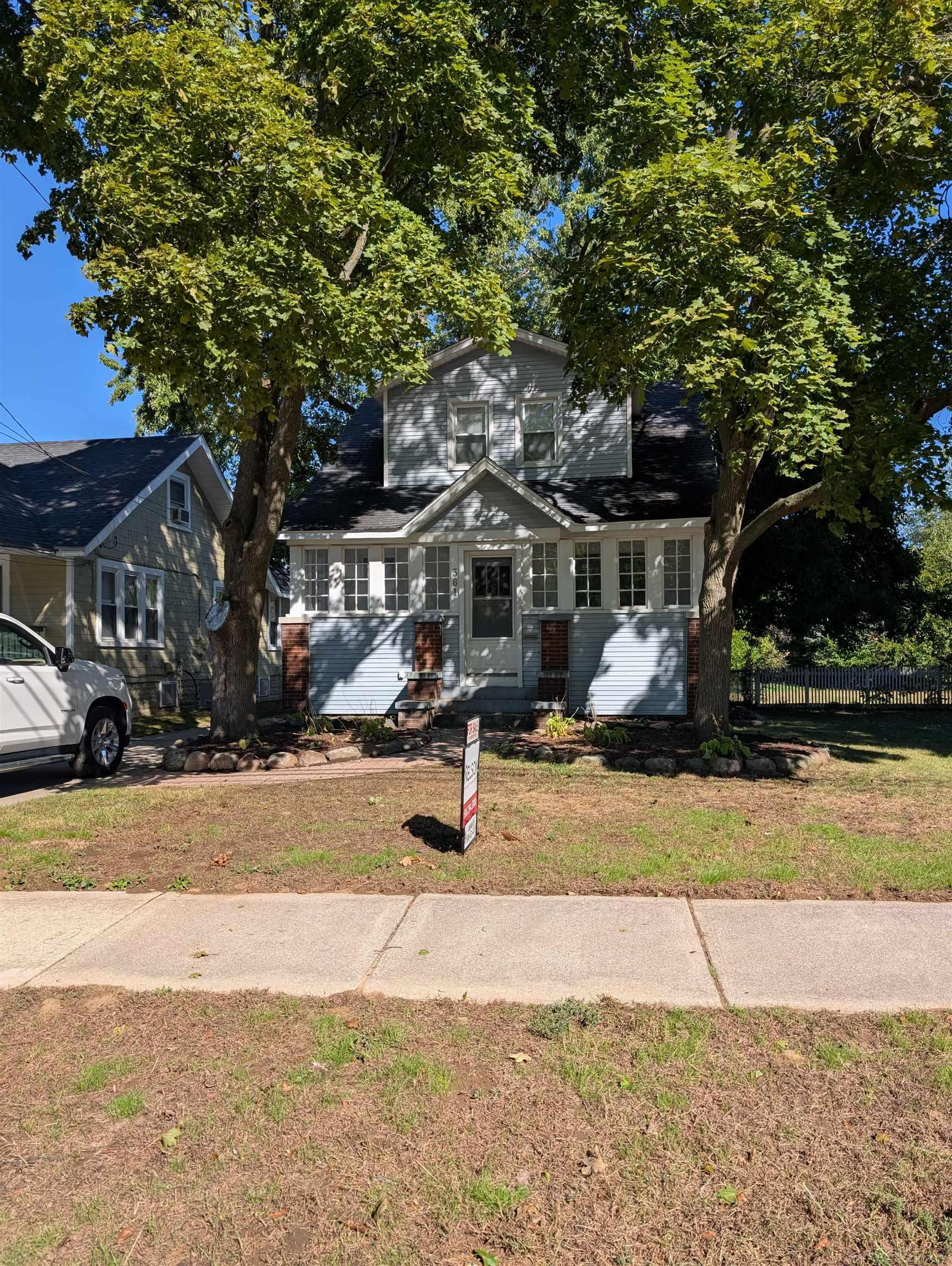 361 Detroit, Royal Oak, MI 48073 Daniel Nelson