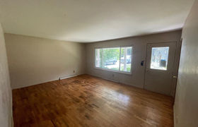 Real estate listing preview #2