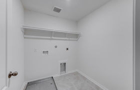 Real estate listing preview #32