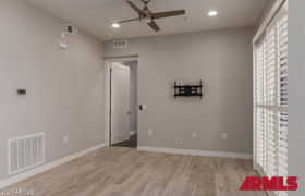 Real estate listing preview #12