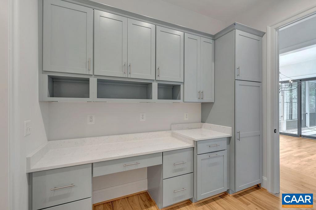 Real estate listing preview #25