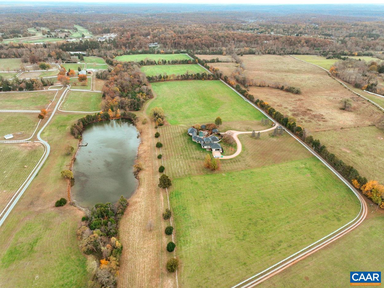 Real estate listing preview #34