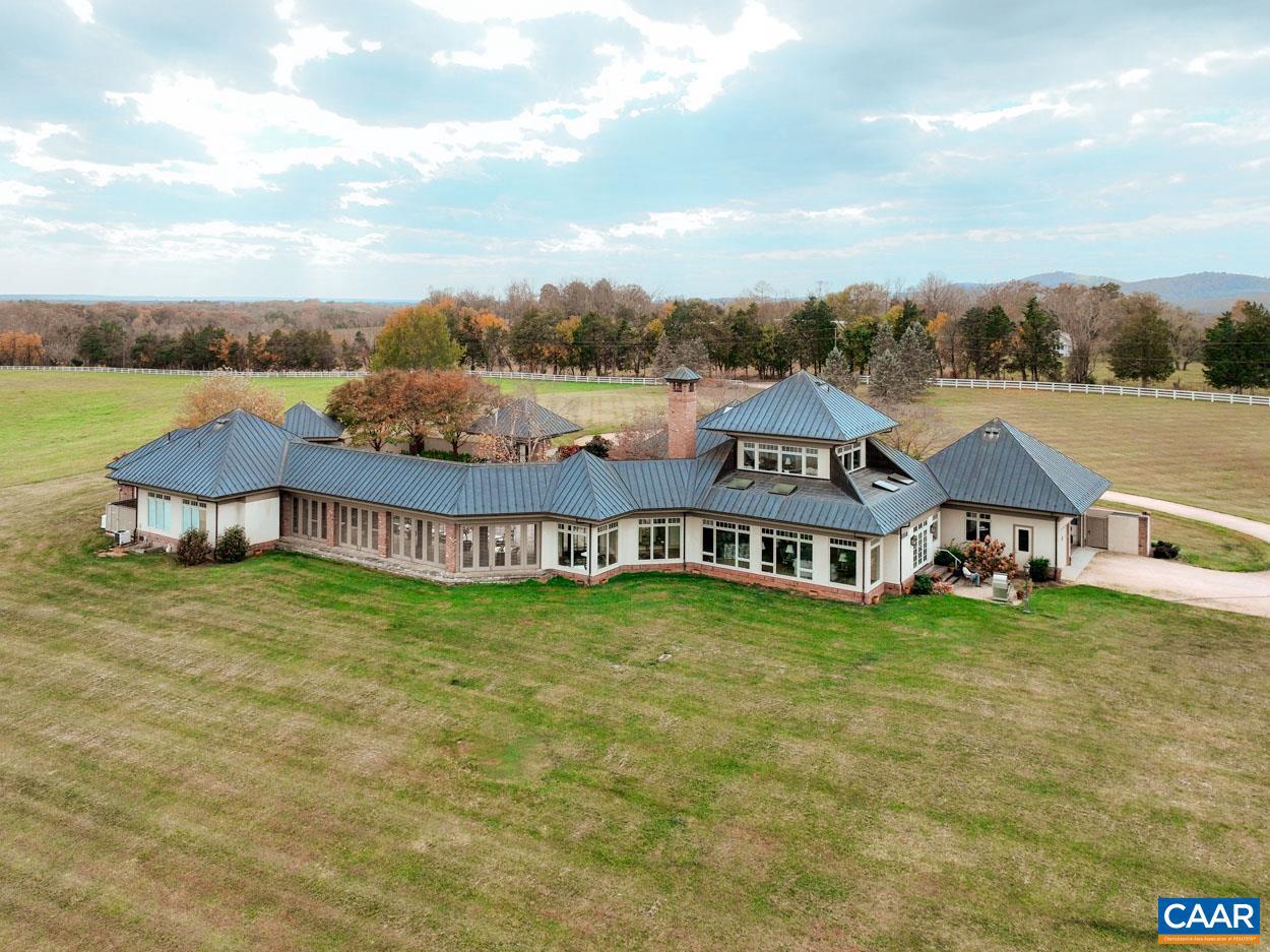 Real estate listing preview #29