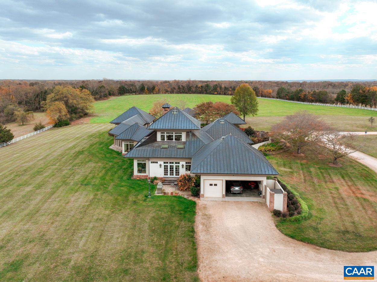 Real estate listing preview #40