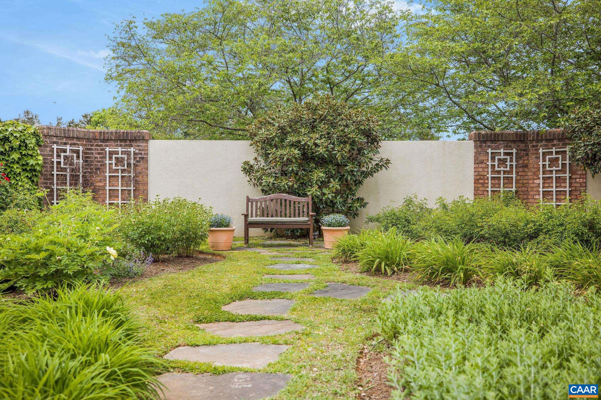 Real estate listing preview #20