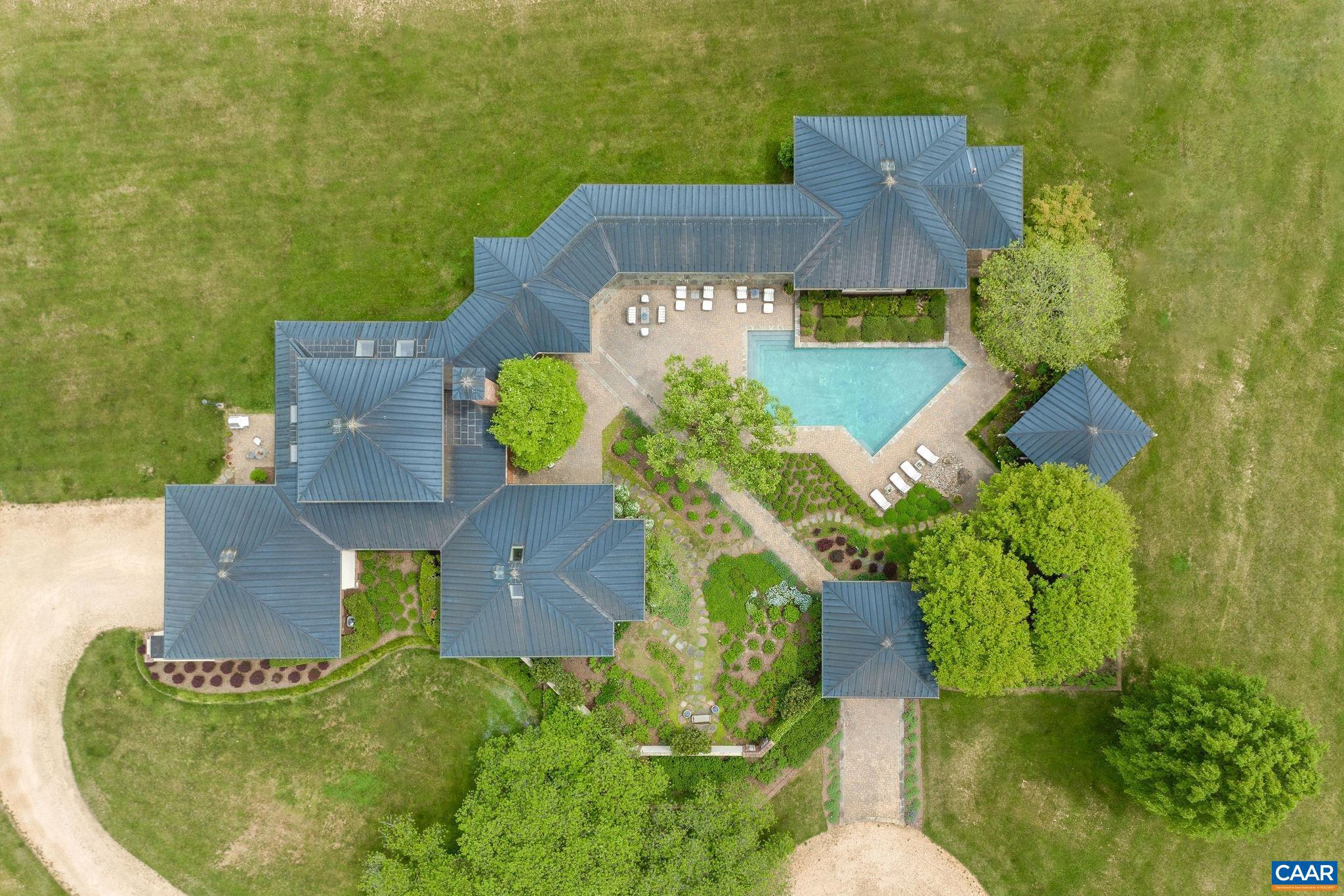 Real estate listing preview #23