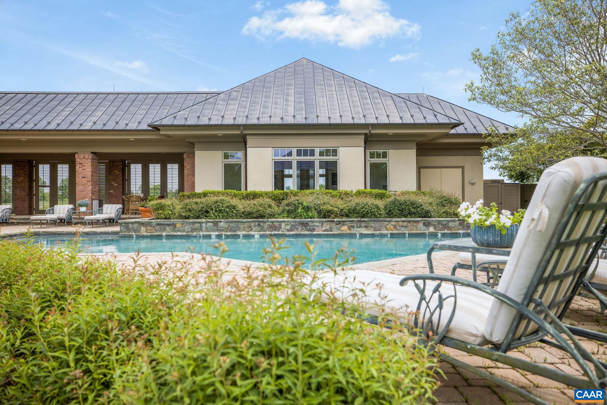 Real estate listing preview #15