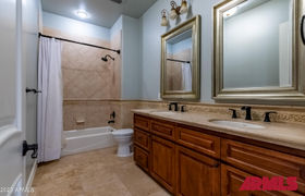 Real estate listing preview #43