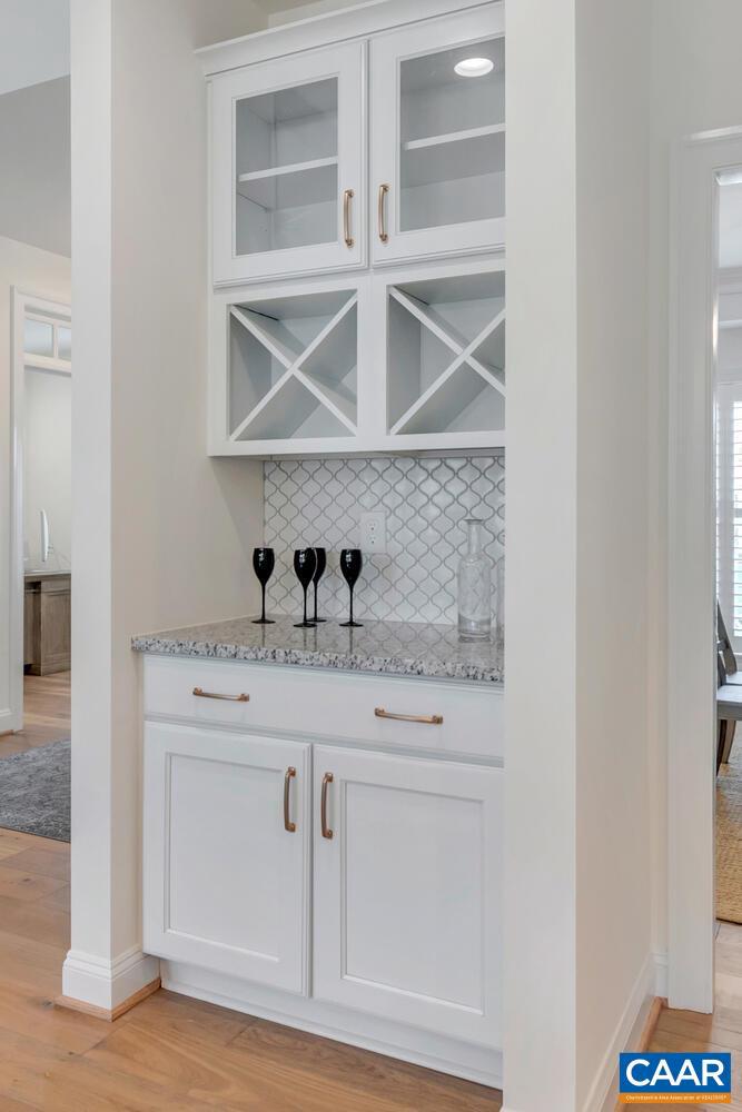 Real estate listing preview #31