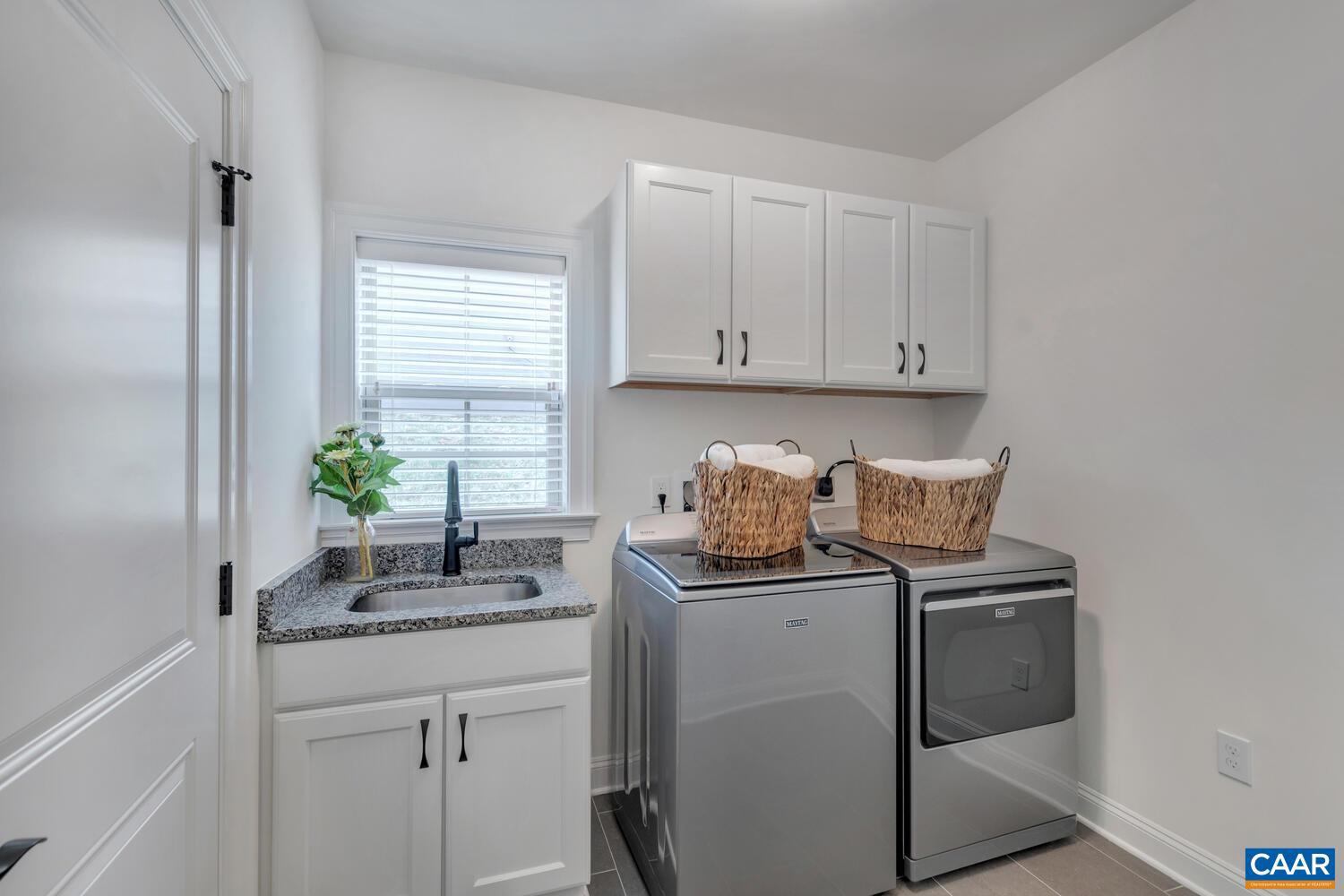 Real estate listing preview #33