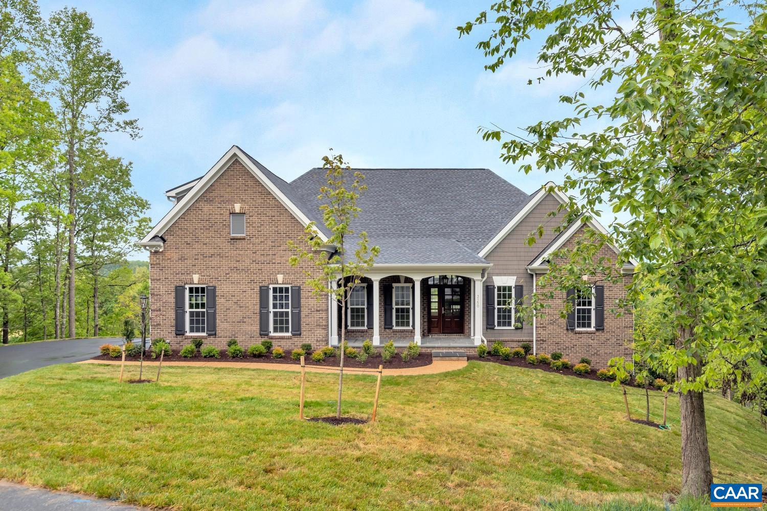 Real estate listing preview #3