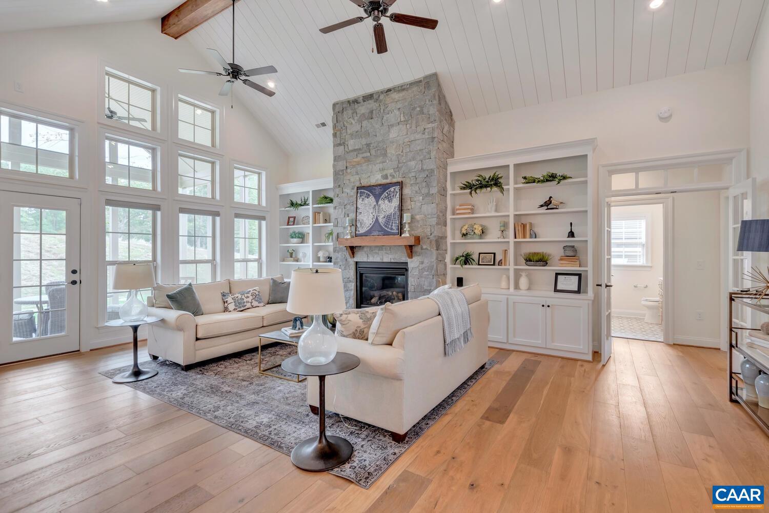 Real estate listing preview #23