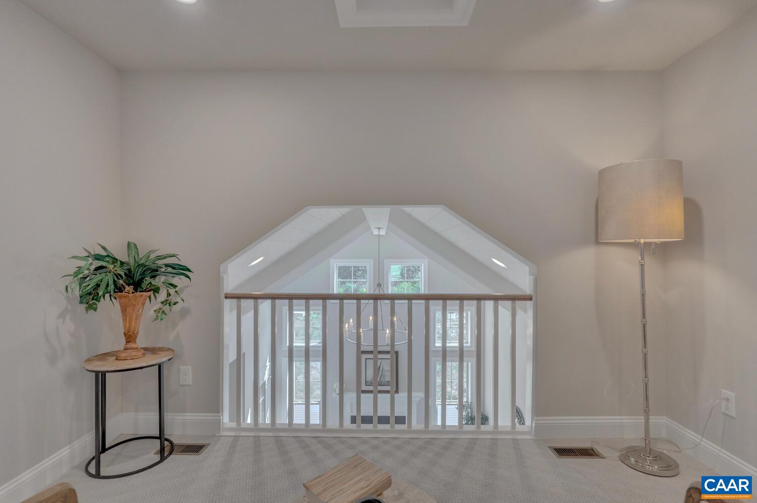 Real estate listing preview #25