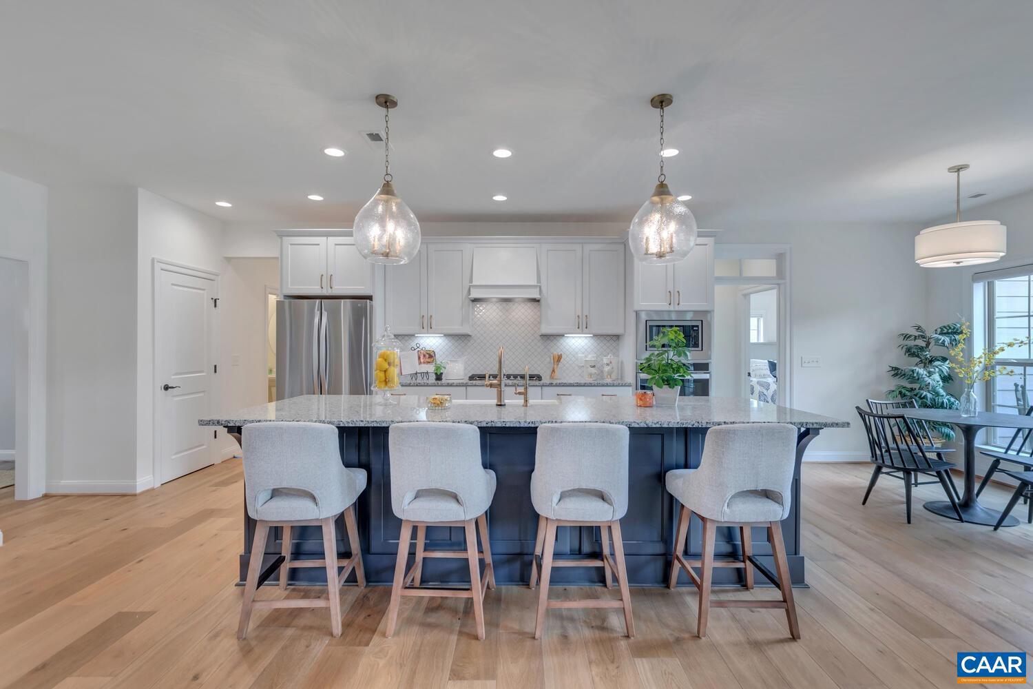 Real estate listing preview #48