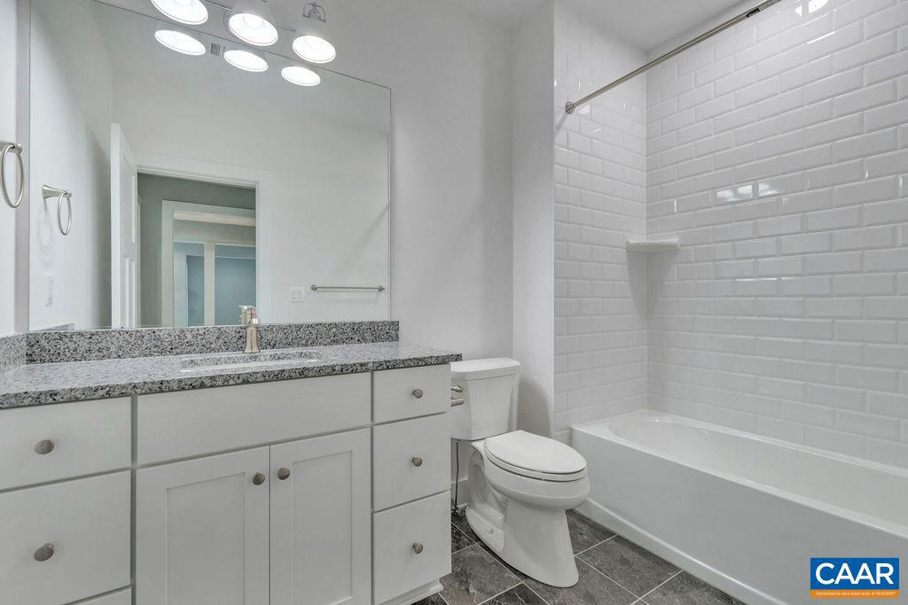 Real estate listing preview #19