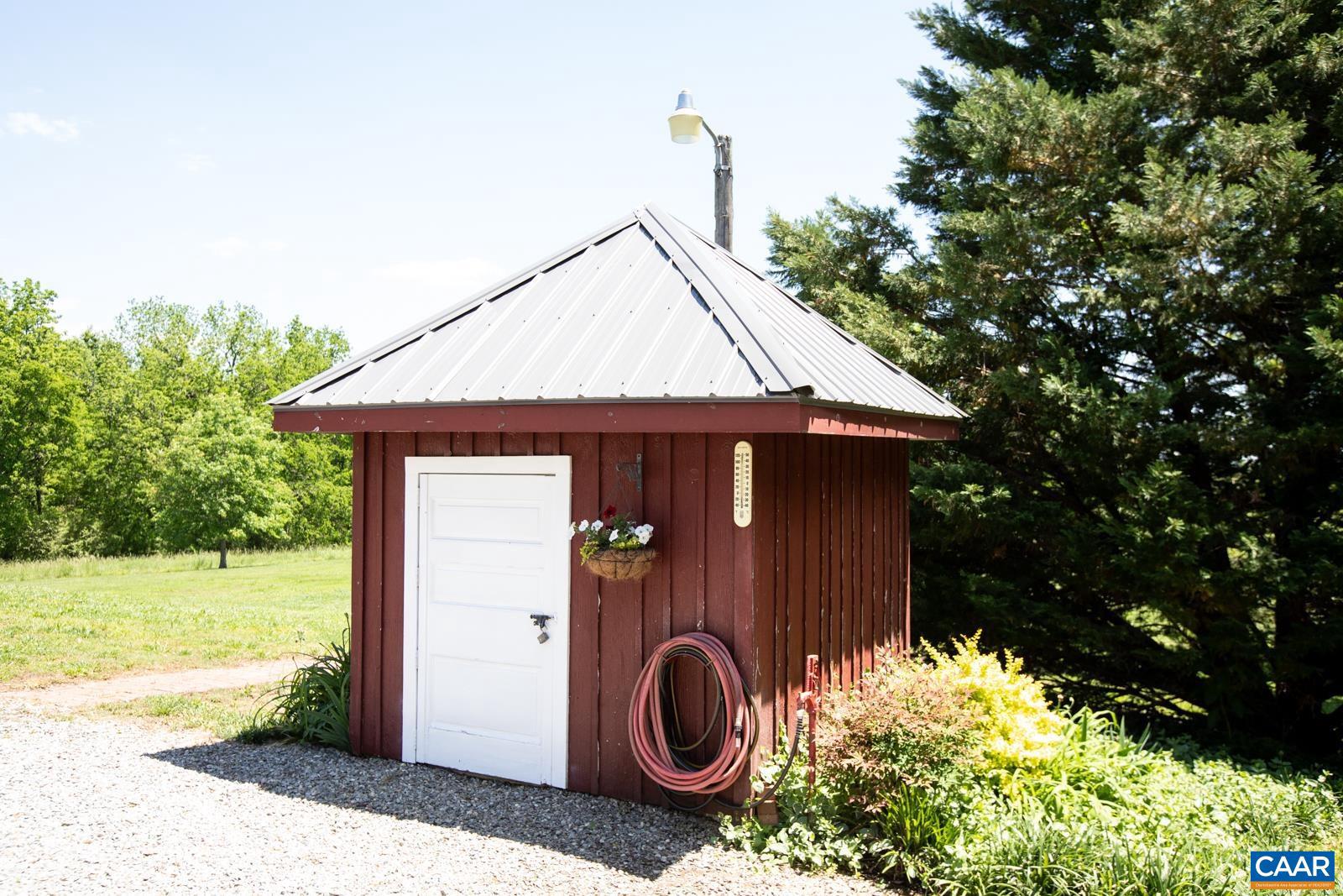 Real estate listing preview #5