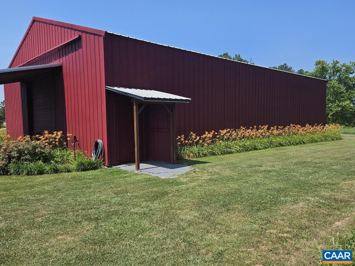 Real estate listing preview #34