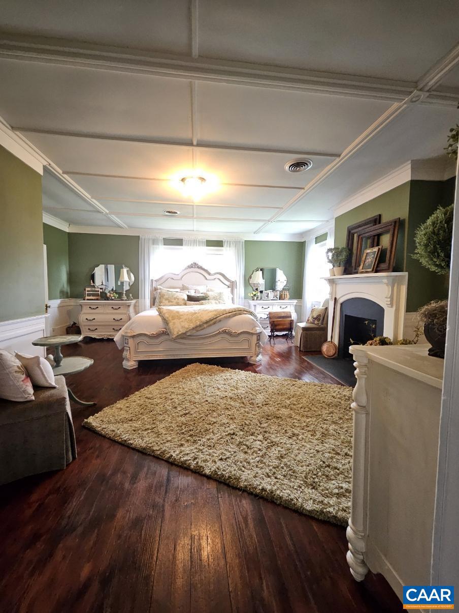 Real estate listing preview #37