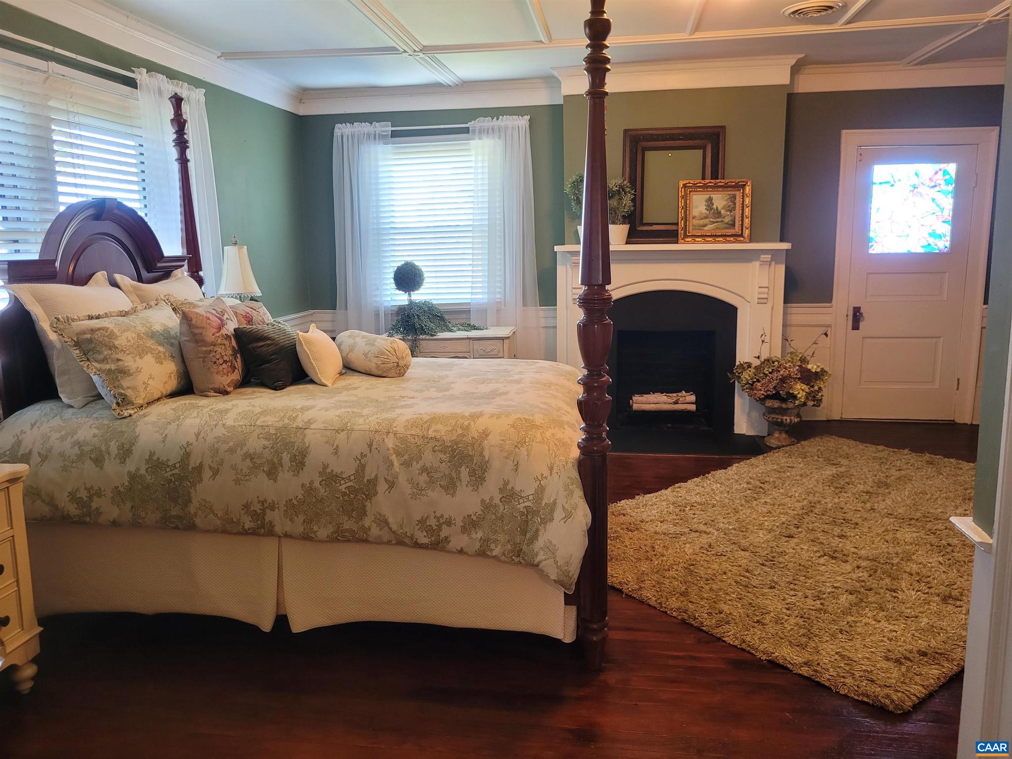 Real estate listing preview #26