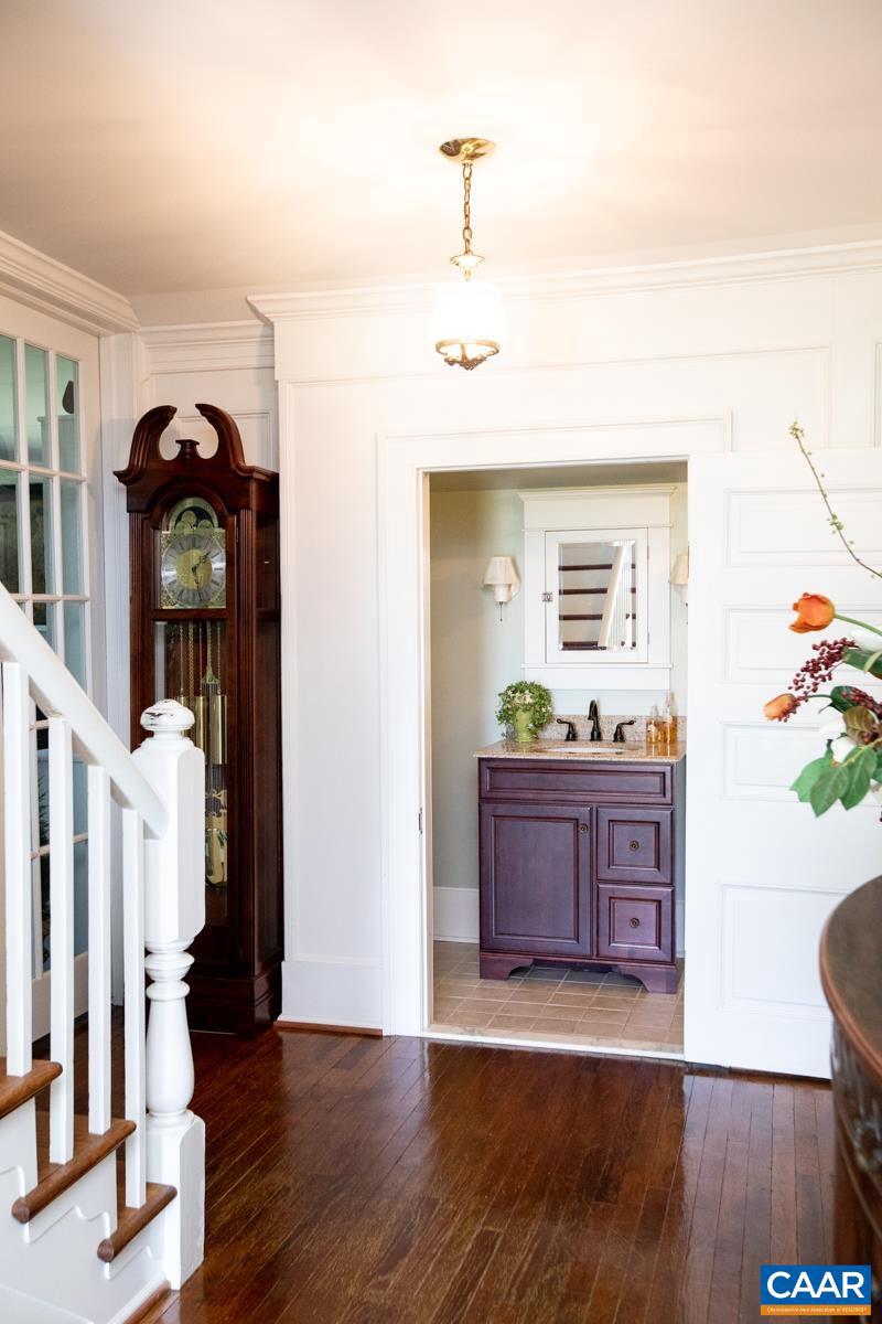 Real estate listing preview #19