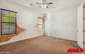 Real estate listing preview #32