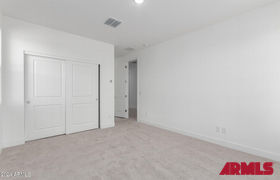 Real estate listing preview #24