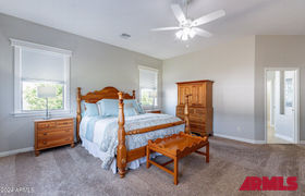 Real estate listing preview #34