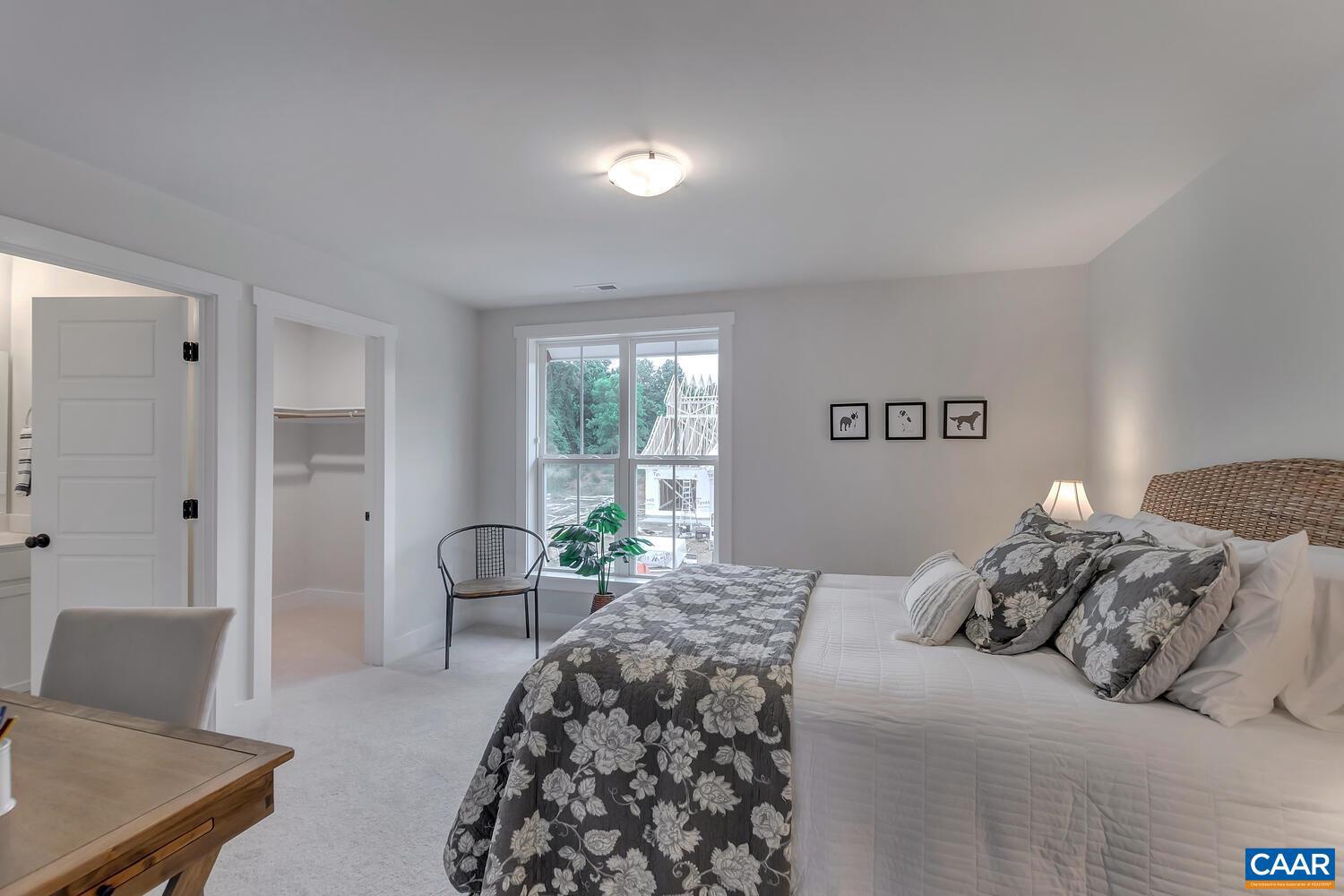 Real estate listing preview #17