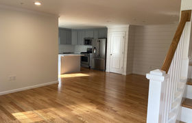 Real estate listing preview #2