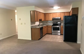 Real estate listing preview #2