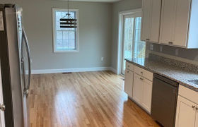 Real estate listing preview #4