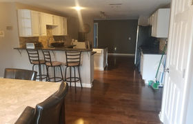 Real estate listing preview #6