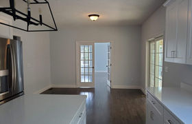 Real estate listing preview #12