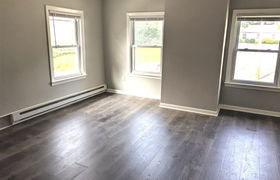 Real estate listing preview #12