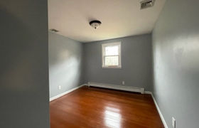 Real estate listing preview #5