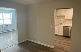 Real estate listing preview #10