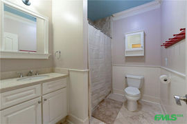 Real estate listing preview #102
