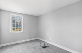 Real estate listing preview #8