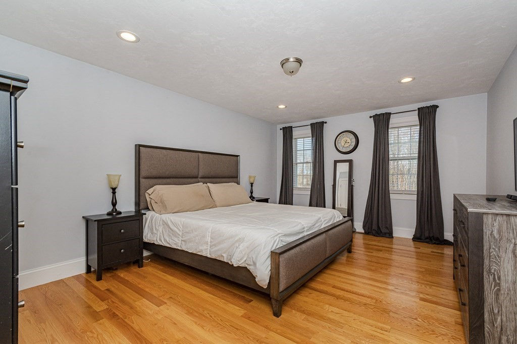 2 Hemlock Lane, Billerica, MA 01821 Burns & Egan Realty Group, LLC