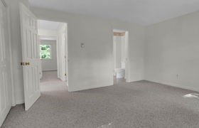 Real estate listing preview #16