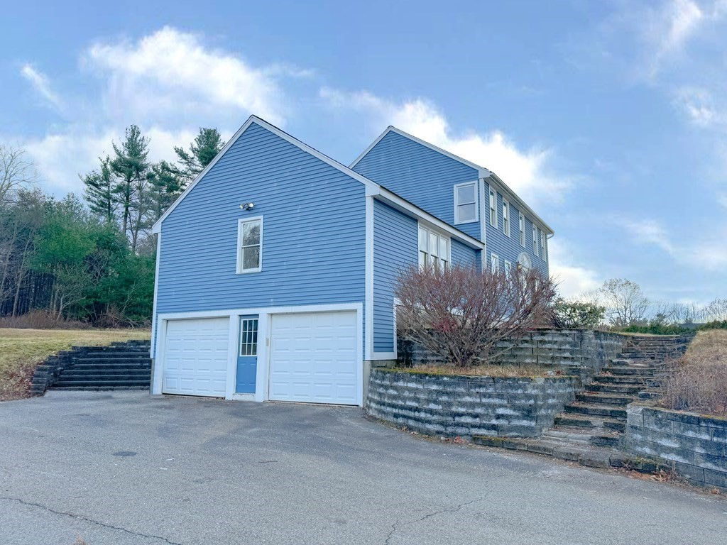 29 Thurston Hill Rd, Rutland, MA 01543 Gordon and Barbara MacPhee