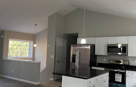 Real estate listing preview #3