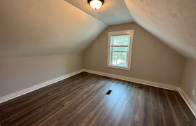 Real estate listing preview #17