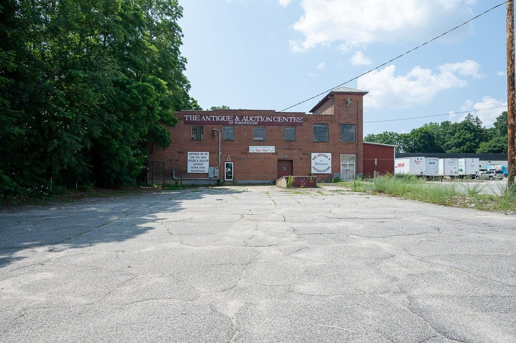 13 Hope Ave, Worcester, MA 01603 Marty Green Properties