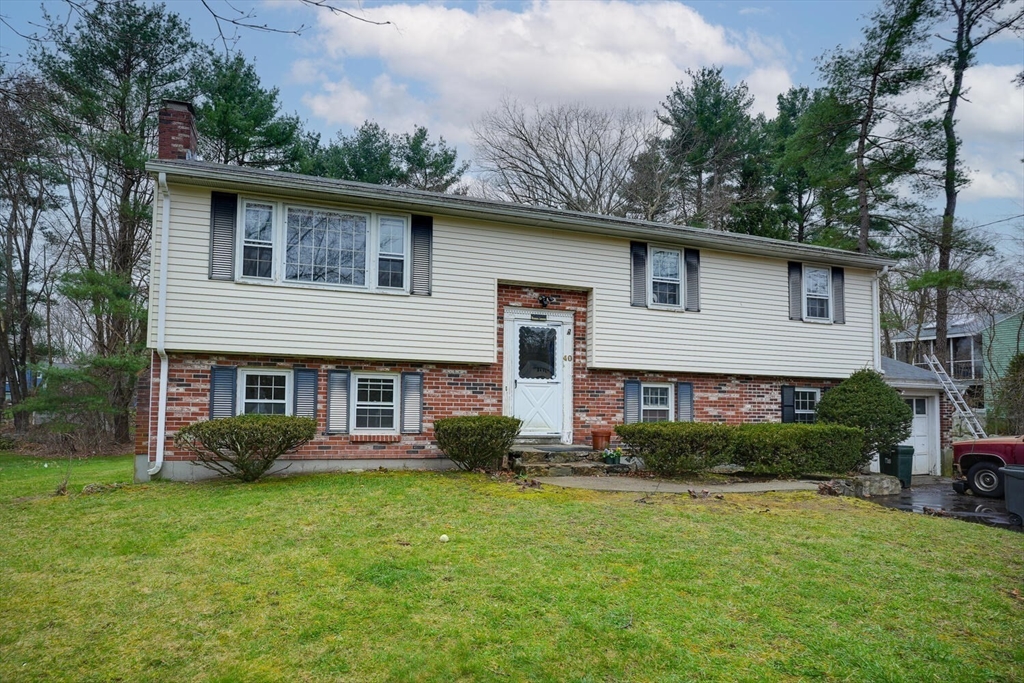 40 Alden Rd., Holliston, MA 01746 MADEIRA Real Estate